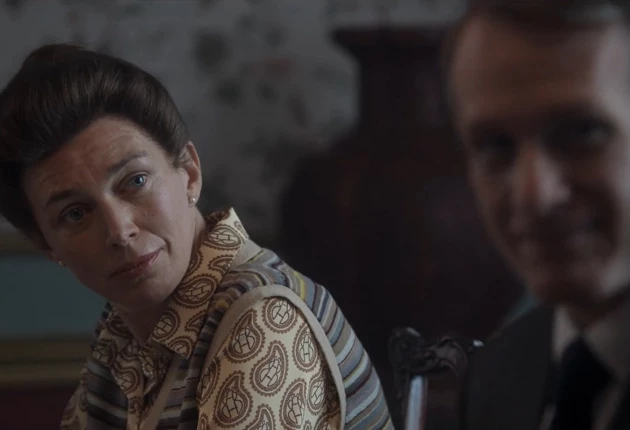 картинка из 6 сезона сериала "Корона"