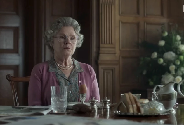 кадр из 5 сезона 1 серии сериала "Корона"