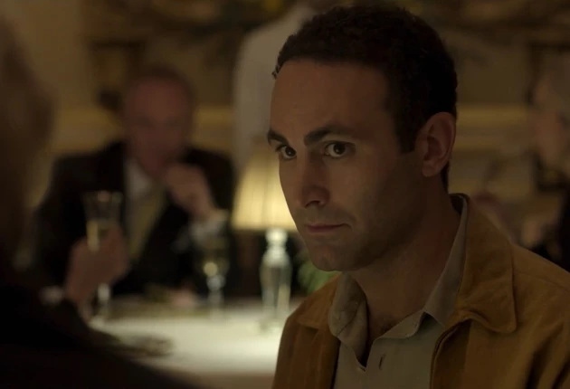 картинка из 6 сезона сериала "Корона"