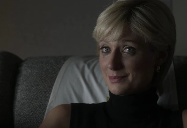 картинка из 6 сезона сериала "Корона"